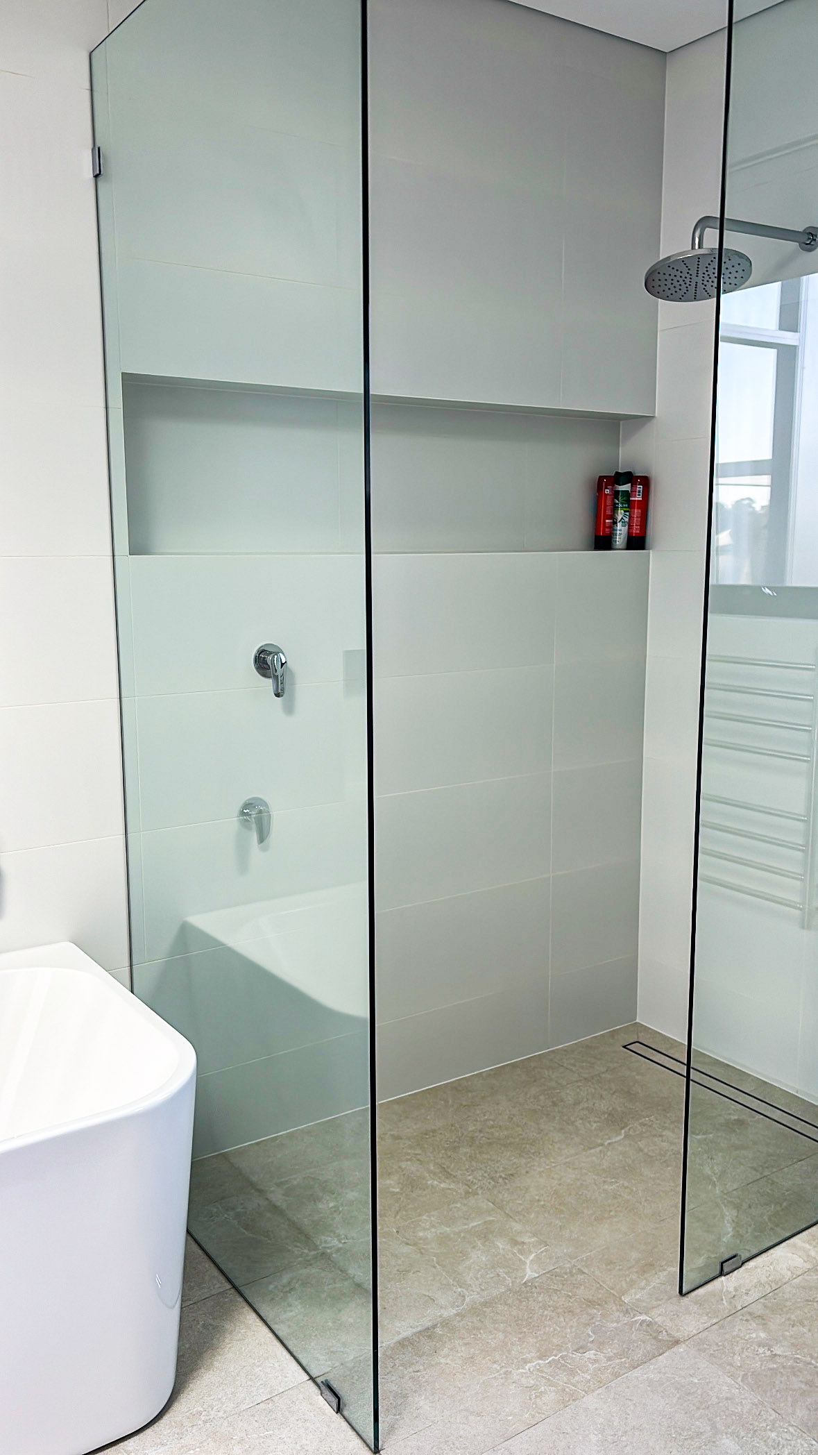 Builder Cleans - Luxury Bathroom Shower Cleaning - New Build Cleaning Services in South West WA - Busselton Cleaners