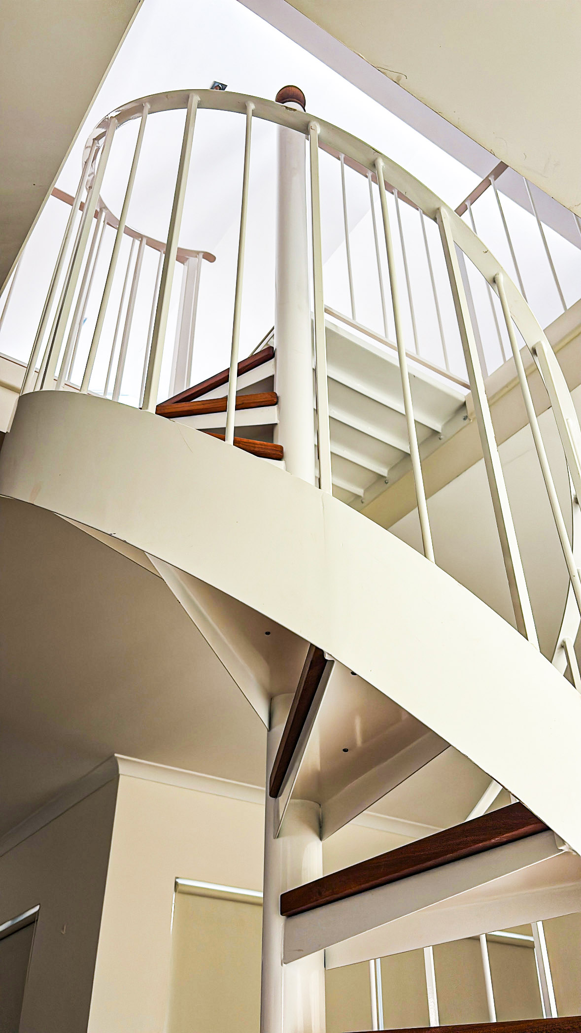Abbey End of Lease Cleans - Spiral staircase cleaning