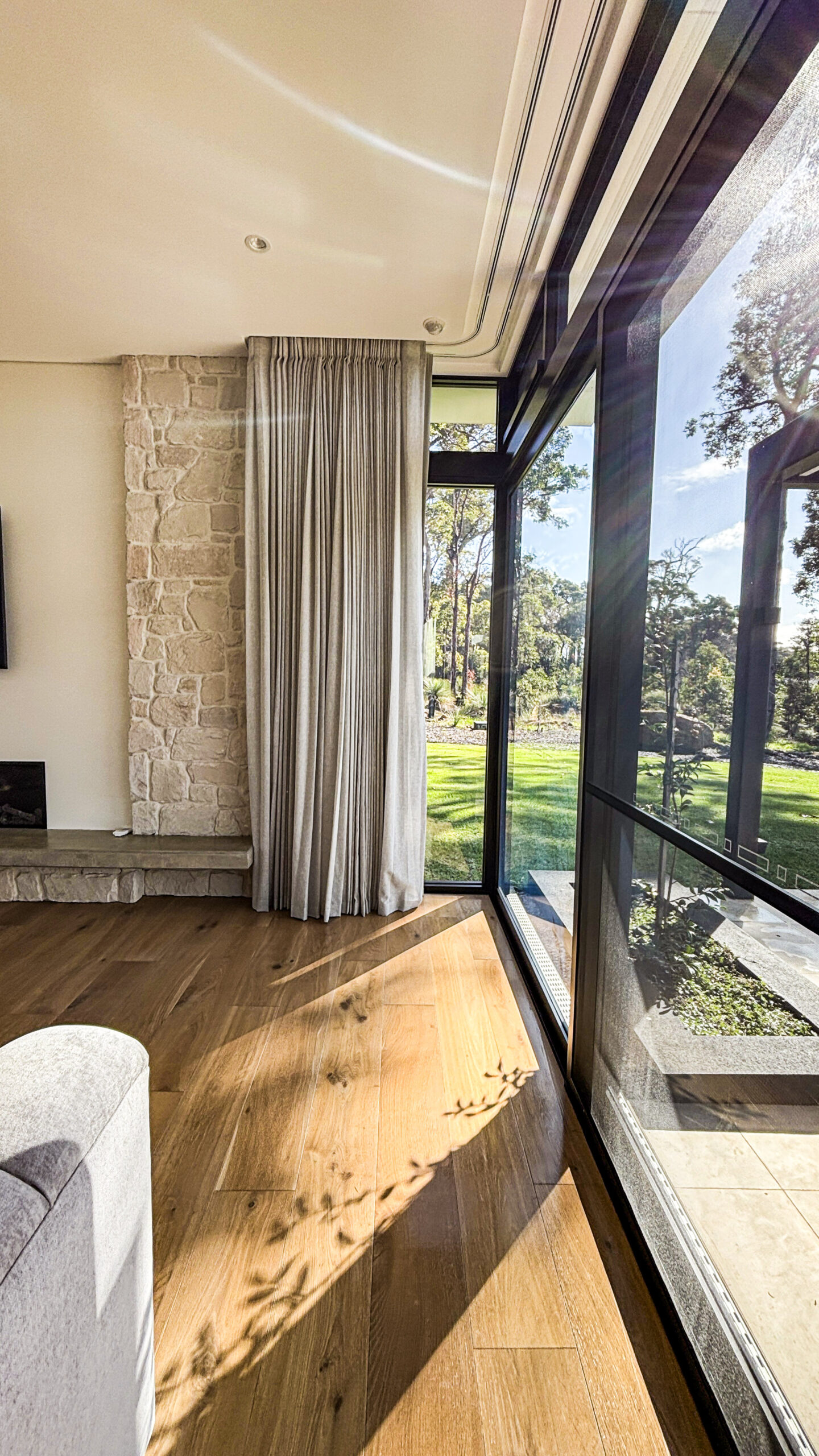 Carbunup River Commercial Cleans - Living room window and floor cleaning